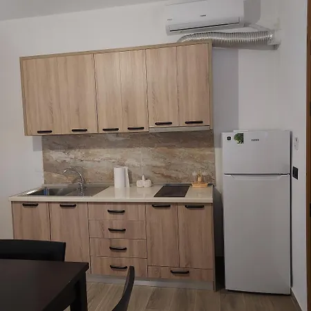 ゲストハウス Vila Vlore Vlorë